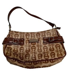 Vintage Y2K  Etienne Aigner  Leather Traditional Logo Buckle Hobo Monogram Purse